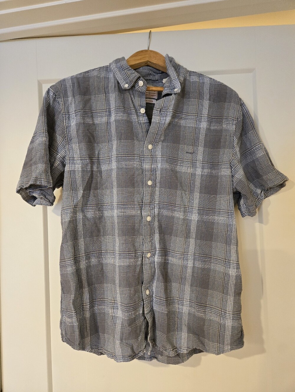 NWOT Levi's Blue Gray Plaid Short-Sleeve Button-Down Shirt Size M